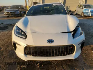 2022 Toyota GR86 with VIN JF1ZNBC1XN8758550, listed as a Copart auction lot 83005594 with 0 mi miles and Non Repairable. Bid and sale history available at carsss.com. Image 5.