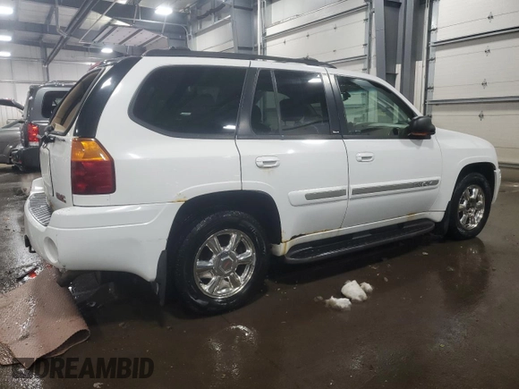 2002 GMC Envoy SLT with VIN 1GKDT13S722453300, listed as a Copart auction lot 45795025 with 158,290 mi miles and Salvage Title. Bid and sale history available at carsss.com. Image 3.