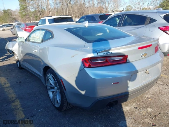 2016 Chevrolet Camaro 1LT with VIN 1G1FB1RX0G0160909, listed as a IAAI auction lot 41237581 with 1 mi miles. Bid and sale history available at carsss.com. Image 3.