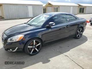 2012 Volvo C70 T5 with VIN YV1672MC3CJ130059, listed as a Copart auction lot 74256304 with 23,905 mi miles and Non Repairable. Bid and sale history available at carsss.com. Image 1.