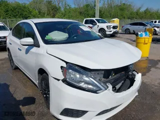 2016 Nissan Sentra SR with VIN 3N1AB7AP7GL677064, listed as a IAAI auction lot 41975920 with 77,805 mi miles. Bid and sale history available at carsss.com. Image 1.