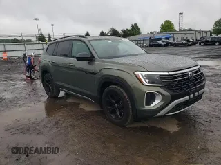 2024 Volkswagen Atlas Peak Edition SEL with VIN 1V2GR2CA8RC544325, listed as a Copart auction lot 56823975 with 16,469 mi miles and Salvage title. Bid and sale history available at DreamBid. Image 14.