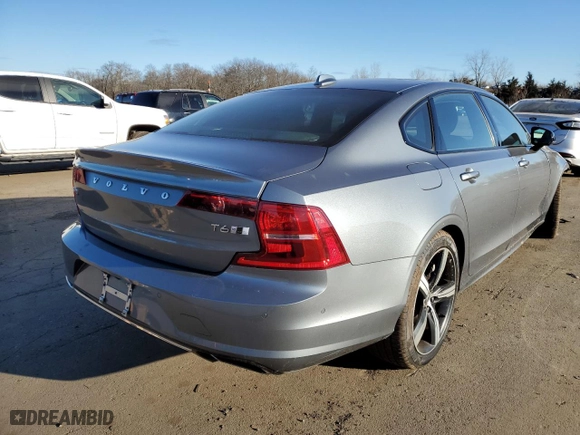 2020 Volvo S90 R-Design with VIN LVYA22MT7LP178359, listed as a Copart auction lot 42622533 with 53,899 mi miles. Bid and sale history available at carsss.com. Image 3.