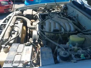 2000 Toyota 4Runner SR5 z VIN JT3HN86R6Y0323882, wystawiony jako IAAI lot #42876777 z przebiegiem 402 823 mil mil oraz . Historia ofert i sprzedaży dostępna na DreamBid. Obrazek 15.