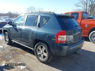 2007 Jeep Compass Sport with VIN 1J8FF47WX7D193781, listed as a IAAI auction lot 41348538 with 193,365 mi miles. Bid and sale history available at carsss.com. Image 3.