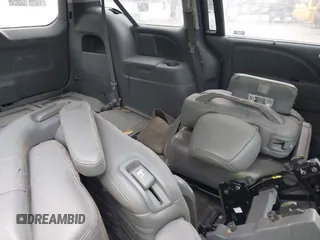 2005 Honda Odyssey EX-L with VIN 5FNRL38725B001662, listed as a IAAI auction lot 42693301 with 161,114 mi miles and . Bid and sale history available at DreamBid. Image 8.