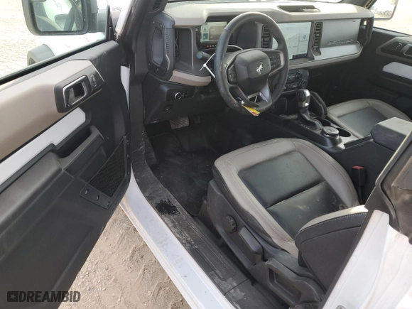 2024 Ford Bronco Big Bend with VIN 1FMDE7AH8RLA93115, listed as a Copart auction lot 41611185 with 1,589 mi miles and Salvage Title. Bid and sale history available at carsss.com. Image 8.