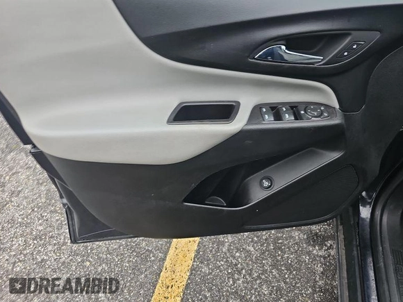 2020 Chevrolet Equinox LT with VIN 2GNAXJEVXL6233574, listed as a IAAI auction lot 42573162 with 58,591 mi miles and . Bid and sale history available at DreamBid. Image 16.