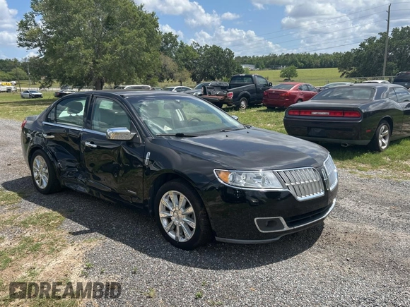 2011 Lincoln MKZ Hybrid with VIN 3LNDL2L33BR759329, listed as a Copart auction lot 51872235 with 131,927 mi miles and Clean Title. Bid and sale history available at carsss.com. Image 1.