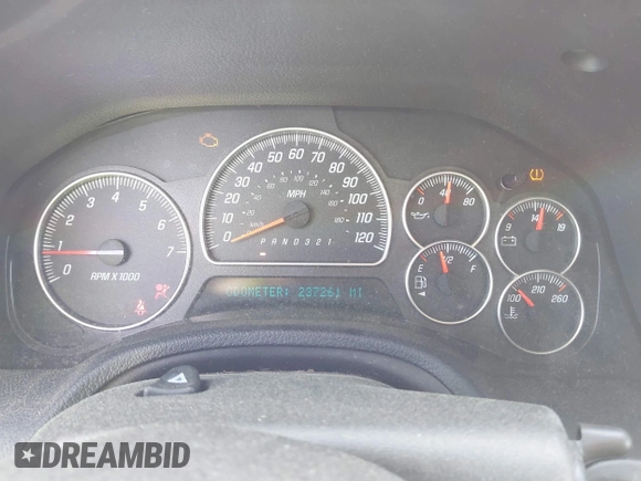 2007 GMC Envoy Denali with VIN 1GKES63MX72103849, listed as a IAAI auction lot 41904190 with 237,261 mi miles. Bid and sale history available at carsss.com. Image 7.