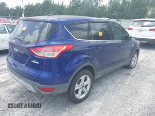 2013 Ford Escape SE with VIN 1FMCU0GX3DUB71937, listed as a IAAI auction lot 42282076 with Not provided miles and . Bid and sale history available at DreamBid. Image 4.