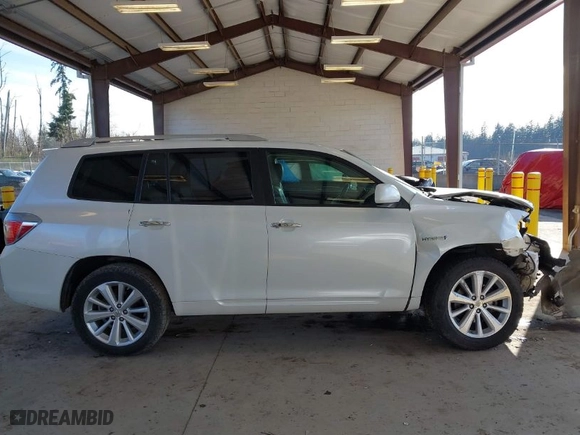 2009 Toyota Highlander Hybrid Limited with VIN JTEEW44A092035066, listed as a IAAI auction lot 41527468 with 166,339 mi miles. Bid and sale history available at carsss.com. Image 13.