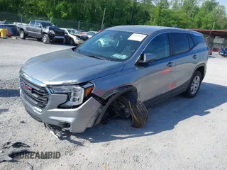 2024 GMC Terrain SLE z VIN 3GKALMEG7RL293411, wystawiony jako IAAI lot #42212636 z przebiegiem 21 429 mil mil oraz . Historia ofert i sprzedaży dostępna na DreamBid. Obrazek 17.
