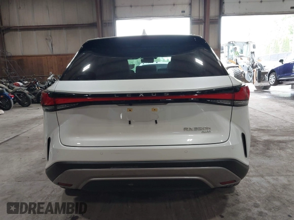 2024 Lexus RX 350h with VIN 2T2BBMCA6RC039544, listed as a IAAI auction lot 42224785 with 9,952 mi miles and . Bid and sale history available at DreamBid. Image 17.