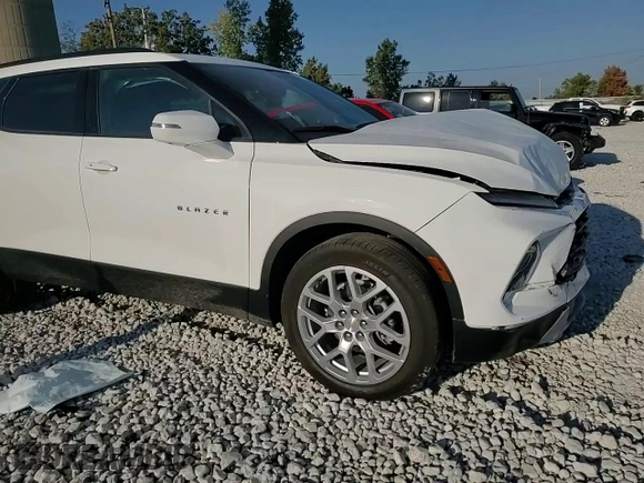 2023 Chevrolet Blazer LT with VIN 3GNKBJRS1PS227298, listed as a Copart auction lot 71701554 with Not provided miles and Clean title. Bid and sale history available at DreamBid. Image 11.