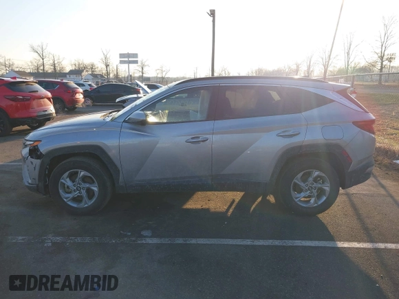 2024 Hyundai Tucson SEL with VIN 5NMJBCDE4RH319470, listed as a IAAI auction lot 41200321 with 45,457 mi miles. Bid and sale history available at carsss.com. Image 14.