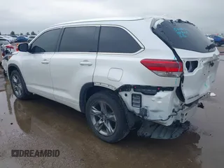 2018 Toyota Highlander Limited with VIN 5TDDZRFH3JS887374, listed as a IAAI auction lot 42363370 with 128,601 mi miles and . Bid and sale history available at DreamBid. Image 3.