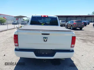 2018 Ram 1500 Tradesman с VIN 1C6RR6FG6JS341159, выставлен на аукционе IAAI как лот 42046090 с пробегом 108 083 миль миль и . История ставок и продаж доступна на DreamBid. Изображение 16.