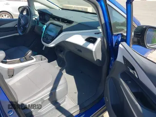 2020 Chevrolet Bolt EV Premier with VIN 1G1FZ6S04L4125895, listed as a IAAI auction lot 41637004 with 18,548 mi miles and . Bid and sale history available at DreamBid. Image 5.