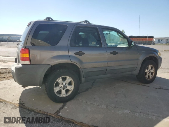2005 Ford Escape XLT with VIN 1FMYU93Z65KD90485, listed as a Copart auction lot 59741314 with 175,442 mi miles and Clean Title. Bid and sale history available at carsss.com. Image 3.