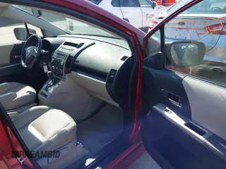 2008 Mazda 5 Sport with VIN JM1CR293480307954, listed as a IAAI auction lot 41775941 with 102,645 mi miles. Bid and sale history available at carsss.com. Image 5.