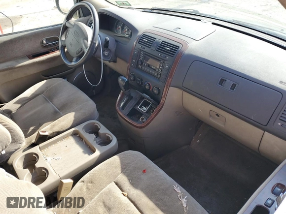 2003 Kia Sedona LX with VIN KNDUP131136362461, listed as a Copart auction lot 45305714 with 80,265 mi miles and Clean Title. Bid and sale history available at carsss.com. Image 8.