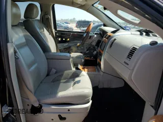2008 Chrysler Aspen Limited with VIN 1A8HX58208F133442, listed as a Copart auction lot 52174925 with 164,337 mi miles and Salvage Title. Bid and sale history available at DreamBid. Image 7.