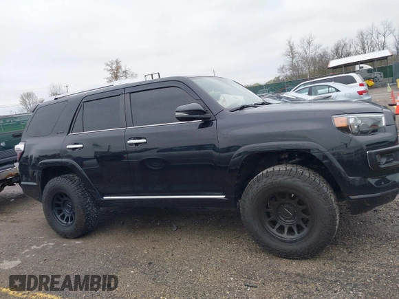 2016 Toyota 4Runner Limited with VIN JTEBU5JR4G5285172, listed as a IAAI auction lot 41875123 with 122,347 mi miles and . Bid and sale history available at DreamBid. Image 13.