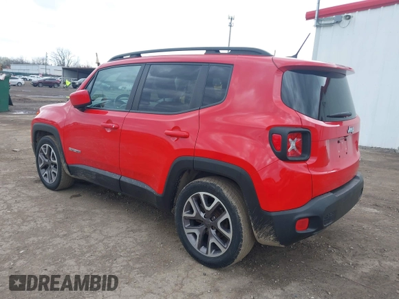 2015 Jeep Renegade Latitude with VIN ZACCJABT0FPB96600, listed as a IAAI auction lot 41895478 with 161,168 mi miles. Bid and sale history available at carsss.com. Image 3.