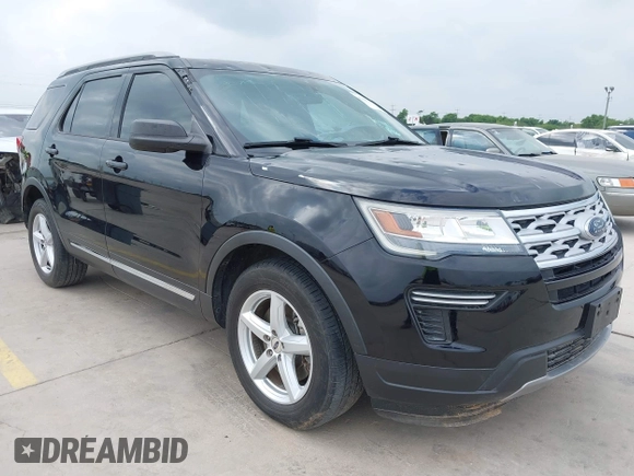2019 Ford Explorer XLT z VIN 1FM5K7D85KGB06880, wystawiony jako IAAI lot #42158231 z przebiegiem 66 029 mil mil oraz . Historia ofert i sprzedaży dostępna na DreamBid. Obrazek 1.