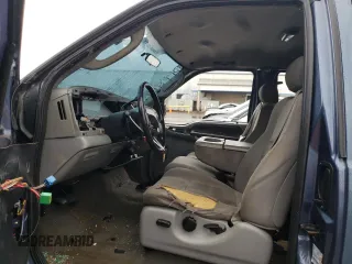 2006 Ford F-250 XL с VIN 1FTSX21506ED37614, выставлен на аукционе Copart как лот 55734785 с пробегом Не указан миль и Чистый • Clean title. История ставок и продаж доступна на DreamBid. Изображение 7.
