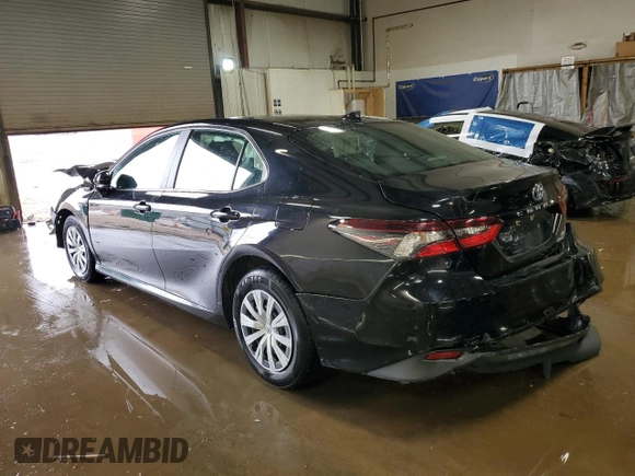 2021 Toyota Camry Hybrid LE with VIN 4T1C31AK5MU552002, listed as a Copart auction lot 52137565 with 91,780 mi miles and Salvage Title. Bid and sale history available at DreamBid. Image 2.