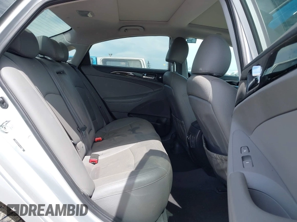 2013 Hyundai Sonata Limited with VIN 5NPEC4AC8DH677464, listed as a IAAI auction lot 42011646 with 101,695 mi miles and . Bid and sale history available at carsss.com. Image 8.