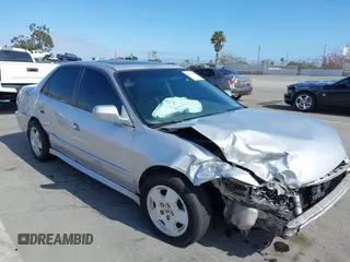 2001 Honda Accord EX с VIN 1HGCG16571A078158, выставлен на аукционе IAAI как лот 42137009 с пробегом 150 214 миль миль и . История ставок и продаж доступна на DreamBid. Изображение 1.