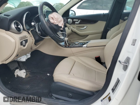 2017 Mercedes-Benz C 300 с VIN WDDWF4KB8HR262070, выставлен на аукционе Copart как лот 55215445 с пробегом 64 438 миль миль и Списание • Salvage title. История ставок и продаж доступна на DreamBid. Изображение 7.