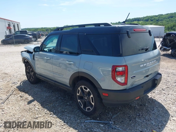 2022 Ford Bronco Sport Outer Banks with VIN 3FMCR9C61NRD43751, listed as a IAAI auction lot 42333996 with 40,993 mi miles and . Bid and sale history available at DreamBid. Image 3.