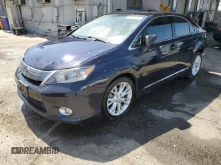 2010 Lexus HS 250h z VIN JTHBB1BA6A2016495, wystawiony jako Copart lot #57615925 z przebiegiem 99 255 mil mil oraz Szkody całkowita. Historia ofert i sprzedaży dostępna na DreamBid. Obrazek 1.