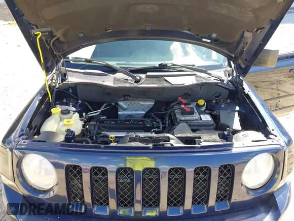 2014 Jeep Patriot Sport with VIN 1C4NJPBA0ED690558, listed as a IAAI auction lot 42780031 with 112,065 mi miles and . Bid and sale history available at DreamBid. Image 10.