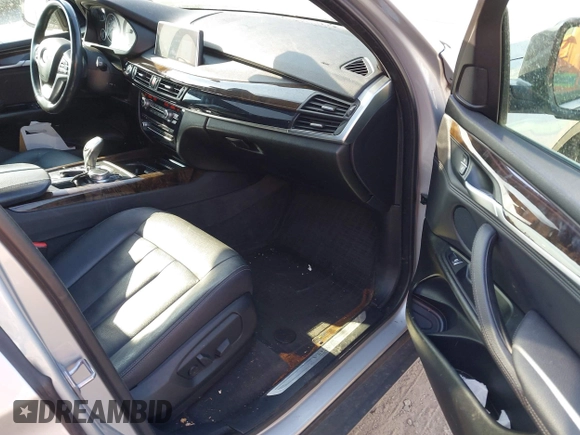 2018 BMW X5 xDrive35i with VIN 5UXKR0C51J0X92651, listed as a IAAI auction lot 41724974 with 83,496 mi miles. Bid and sale history available at carsss.com. Image 5.