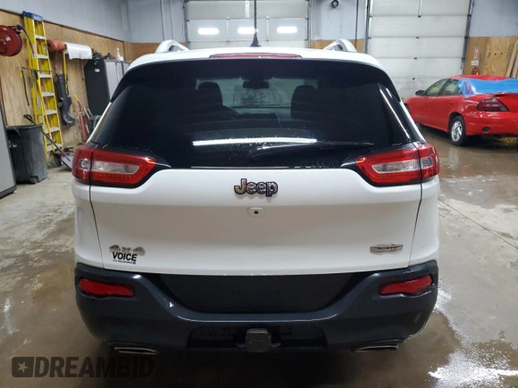 2015 Jeep Cherokee Latitude z VIN 1C4PJMCS1FW520214, wystawiony jako Copart lot #58064705 z przebiegiem 98 602 mil mil oraz Czysty tytuł • Clean title. Historia ofert i sprzedaży dostępna na DreamBid. Obrazek 6.