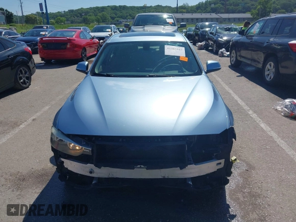 2014 BMW 3 Series 320i xDrive with VIN WBA3C3C59EF986353, listed as a IAAI auction lot 42383107 with 142,836 mi miles and . Bid and sale history available at DreamBid. Image 12.