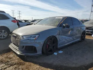 2018 Audi RS 3 z VIN WUABWGFFXJ1900365, wystawiony jako Copart lot #43649275 z przebiegiem 46 132 mil mil oraz Szkoda całkowita • Salvage title. Historia ofert i sprzedaży dostępna na DreamBid. Obrazek 1.