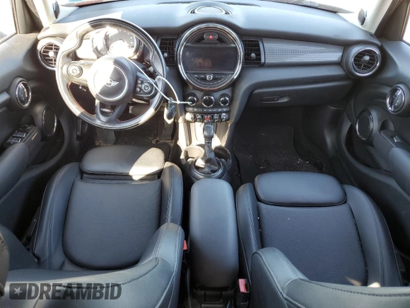 2018 MINI Hardtop 4 Door Cooper with VIN WMWXU1C50J2F80226, listed as a Copart auction lot 69175994 with 91,100 mi miles and Non repairable. Bid and sale history available at DreamBid. Image 8.
