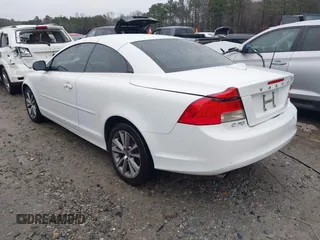 2013 Volvo C70 T5 with VIN YV1672MC9DJ139186, listed as a IAAI auction lot 41541171 with 99,753 mi miles. Bid and sale history available at carsss.com. Image 3.