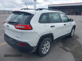 2015 Jeep Cherokee Sport z VIN 1C4PJMAB6FW773872, wystawiony jako IAAI lot #42376516 z przebiegiem 135 209 mil mil oraz . Historia ofert i sprzedaży dostępna na DreamBid. Obrazek 4.
