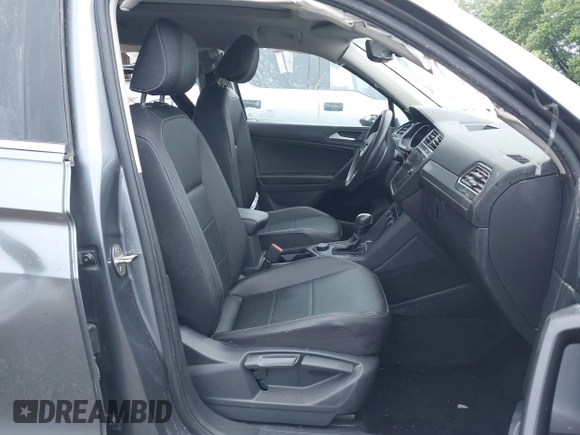 2021 Volkswagen Tiguan SE z VIN 3VV2B7AXXMM070228, wystawiony jako IAAI lot #42295644 z przebiegiem 89 576 mil mil oraz . Historia ofert i sprzedaży dostępna na DreamBid. Obrazek 5.