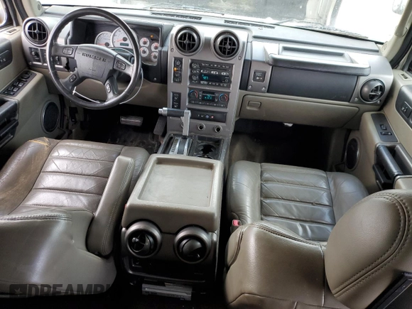 2003 Hummer H2 with VIN 5GRGN23U33H130871, listed as a Copart auction lot 83377484 with 186,126 mi miles and Clean Title. Bid and sale history available at carsss.com. Image 8.