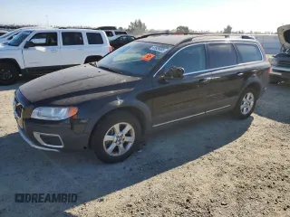 2013 Volvo XC70 3.2L with VIN YV4940BZ6D1154961, listed as a Copart auction lot 41825655 with 82,056 mi miles and Salvage Title. Bid and sale history available at DreamBid. Image 1.
