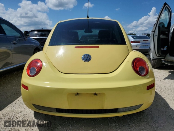2006 Volkswagen Beetle z VIN 3VWRR31C86M411804, wystawiony jako Copart lot #74040884 z przebiegiem 181 954 mil mil oraz Szkoda całkowita • Salvage title. Historia ofert i sprzedaży dostępna na DreamBid. Obrazek 6.