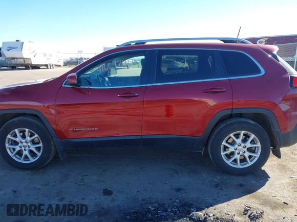 2016 Jeep Cherokee Latitude с VIN 1C4PJMCS0GW311029, выставлен на аукционе IAAI как лот 41669740 с пробегом 126 799 миль миль и . История ставок и продаж доступна на DreamBid. Изображение 14.